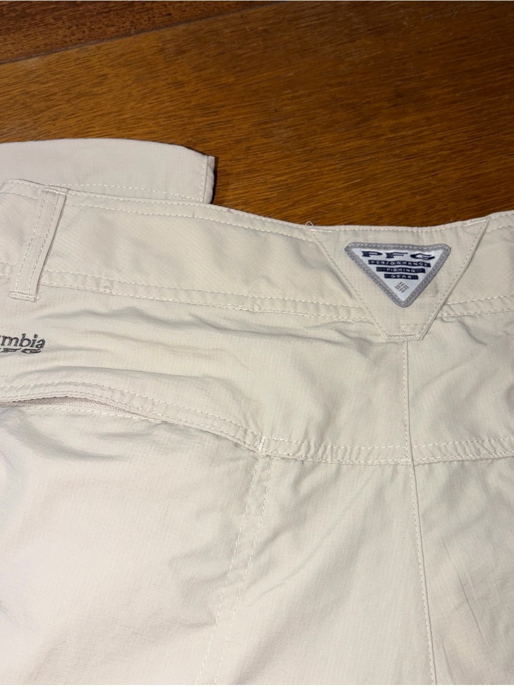 Columbia PFG Woman’s Omnishade Convertible Outdoor Hiking Pants Size 12 Short - Picture 7 of 8